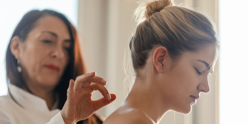 Acupuncturist in Angus, Ontario